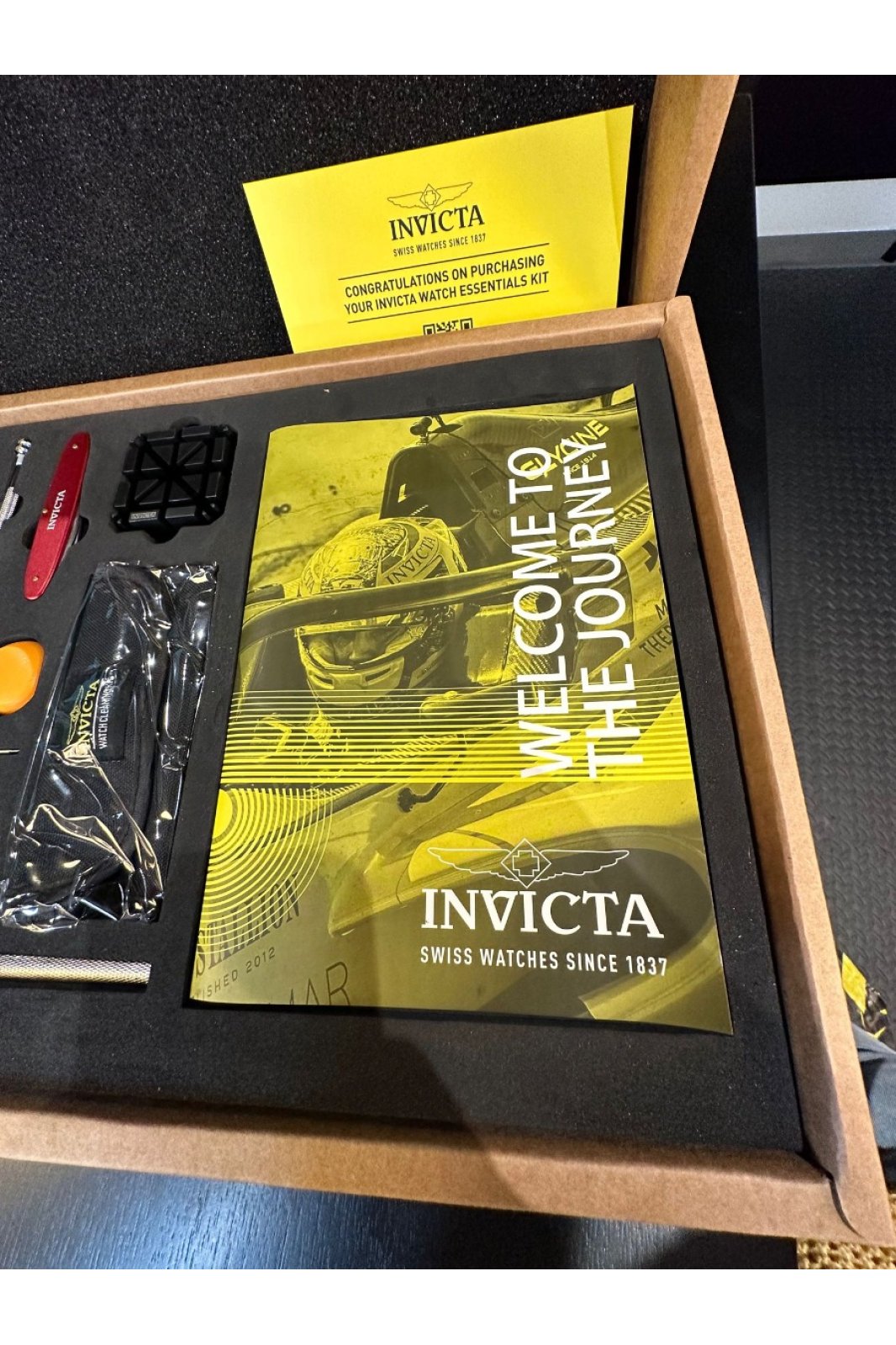 Invicta outlet watch complete kit